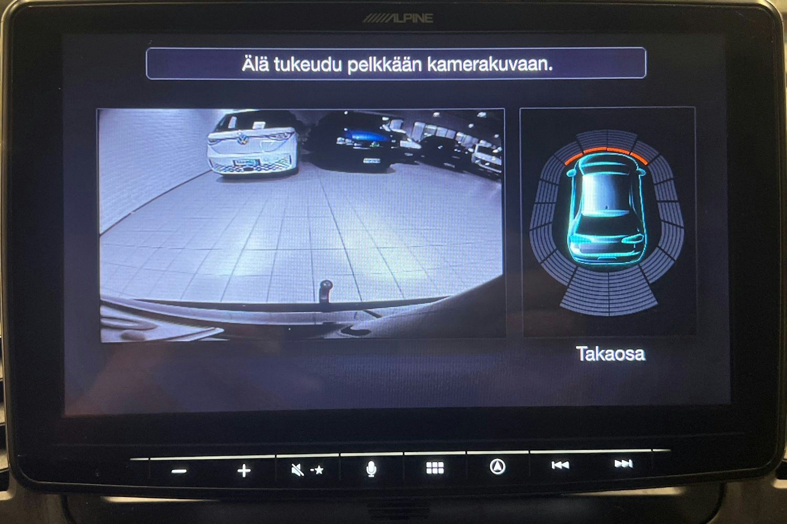 Musta Volkswagen TRANSPORTER 2017 kuva 16.