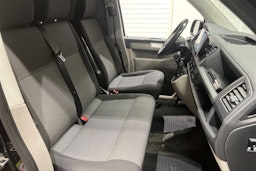 Musta Volkswagen TRANSPORTER 2017 kuva 18.