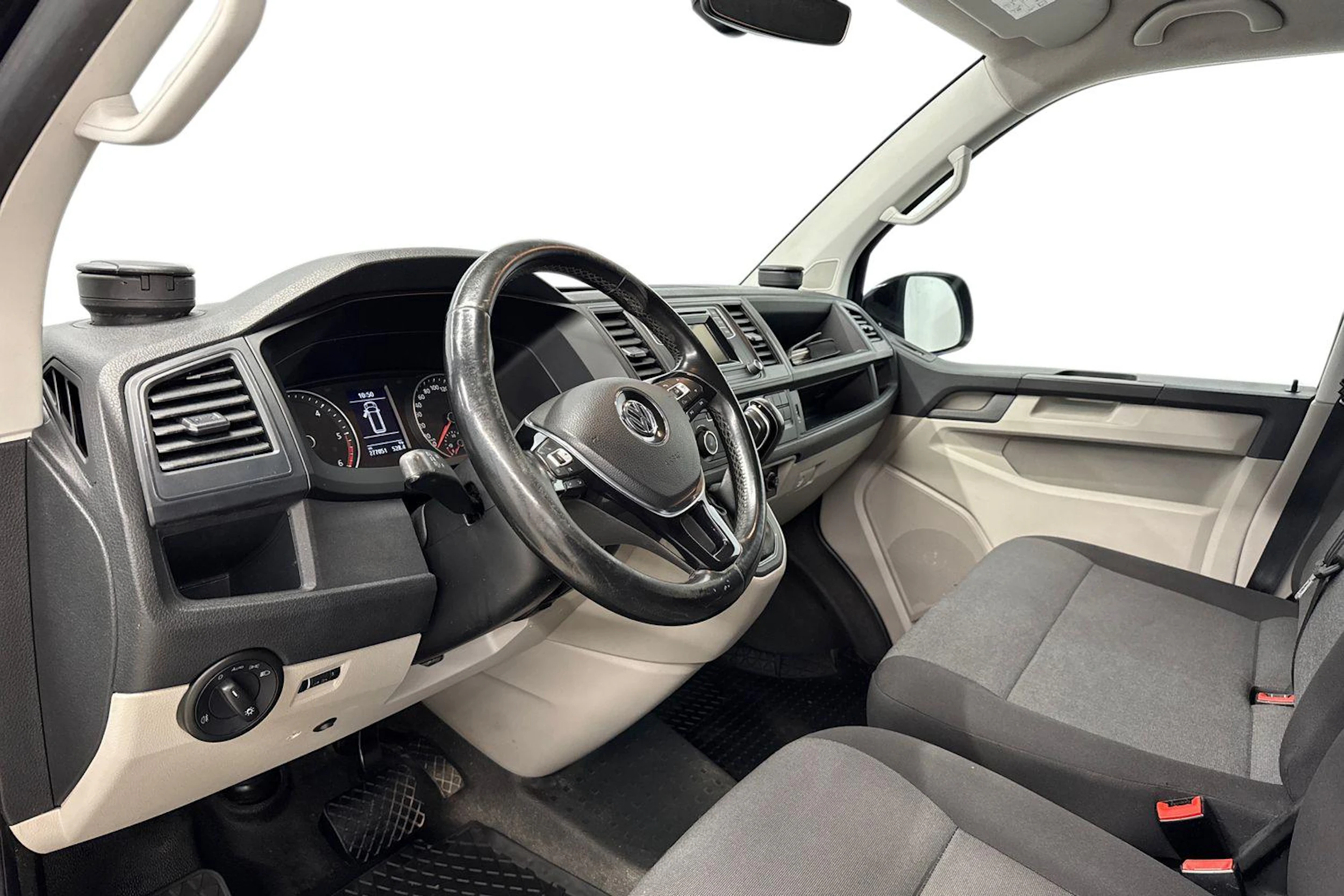 musta Volkswagen Transporter 2017 kuva 8.