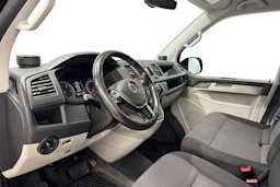 musta Volkswagen Transporter 2017 kuva 8.