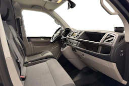 musta Volkswagen Transporter 2017 kuva 9.