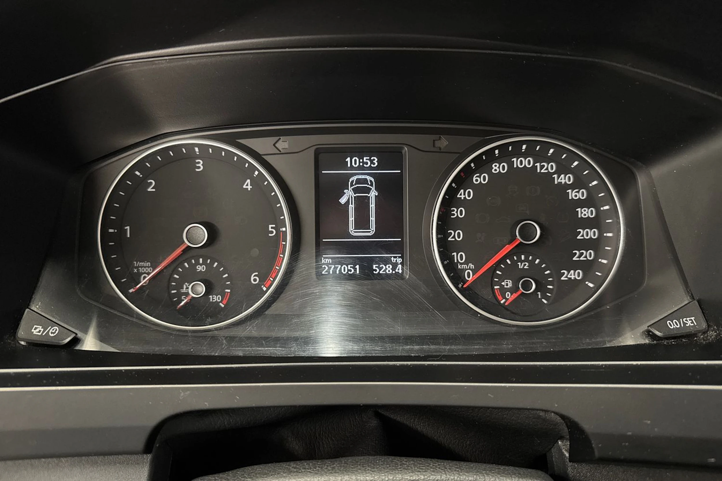 musta Volkswagen Transporter 2017 kuva 17.