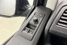 musta Volkswagen Transporter 2017 kuva 24.