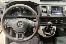 Valkoinen Volkswagen TRANSPORTER 2017 kuva 9.