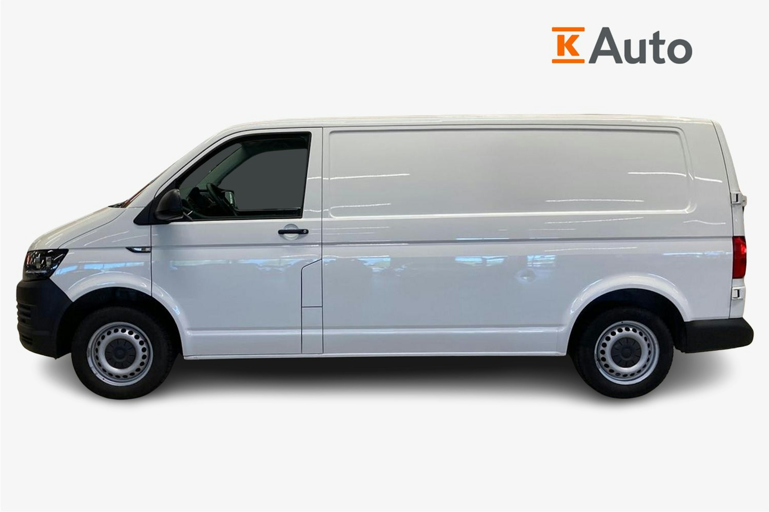 valkoinen Volkswagen Transporter 2017 kuva 6.