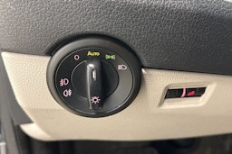 met. harmaa Volkswagen Transporter 2017 kuva 19.