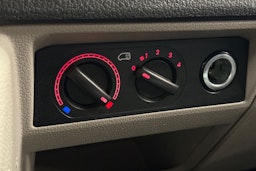 met. harmaa Volkswagen Transporter 2017 kuva 23.