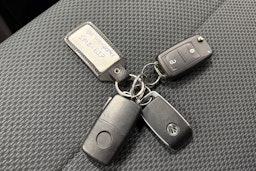 met. harmaa Volkswagen Transporter 2017 kuva 27.