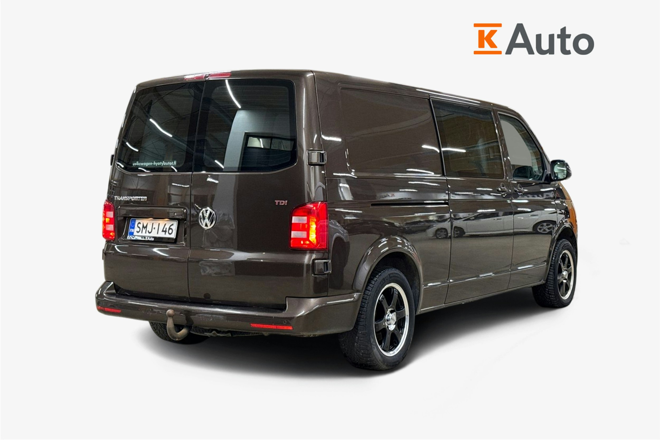 ruskea (beige) Volkswagen Transporter 2017 kuva 3.