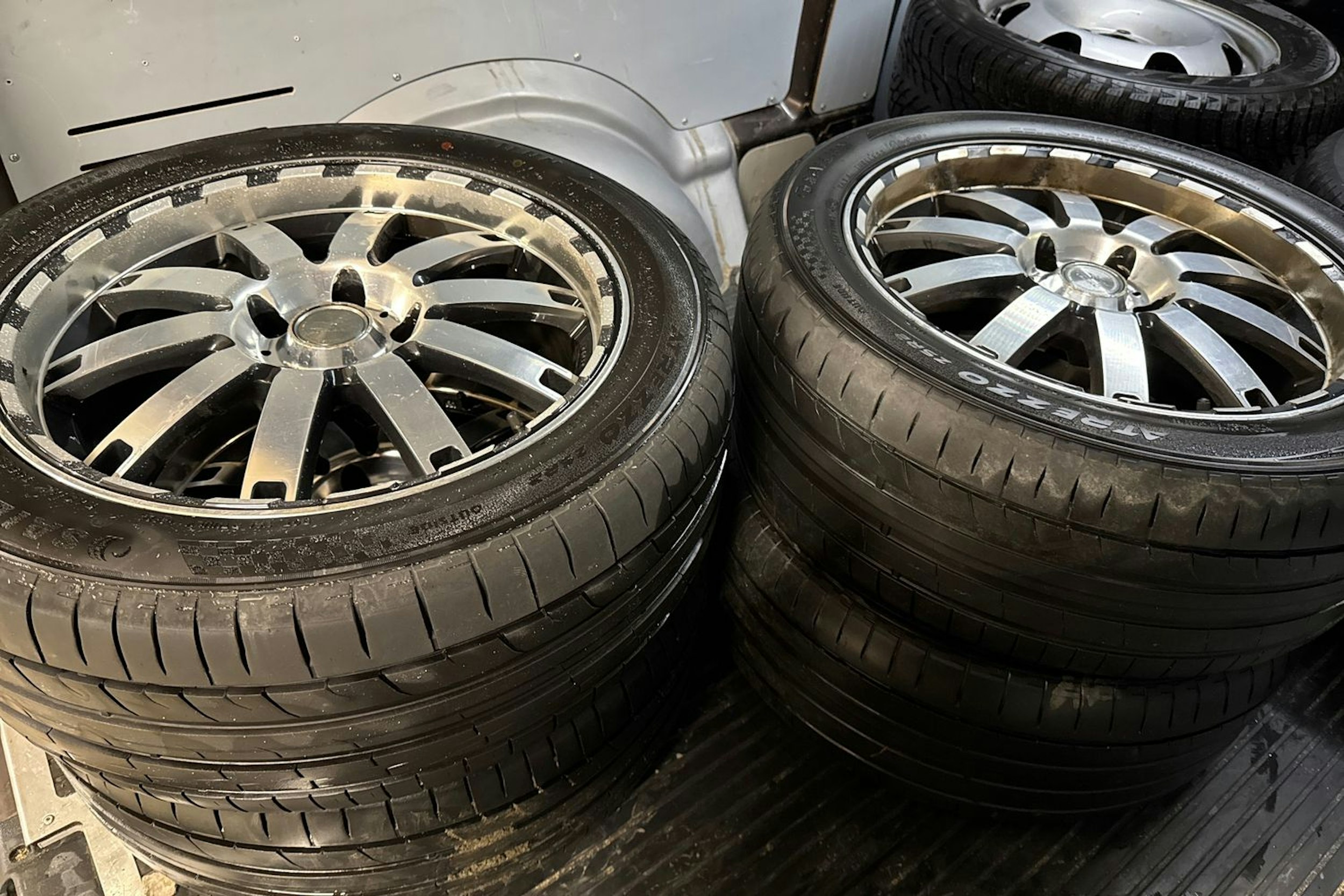 ruskea (beige) Volkswagen Transporter 2017 kuva 15.