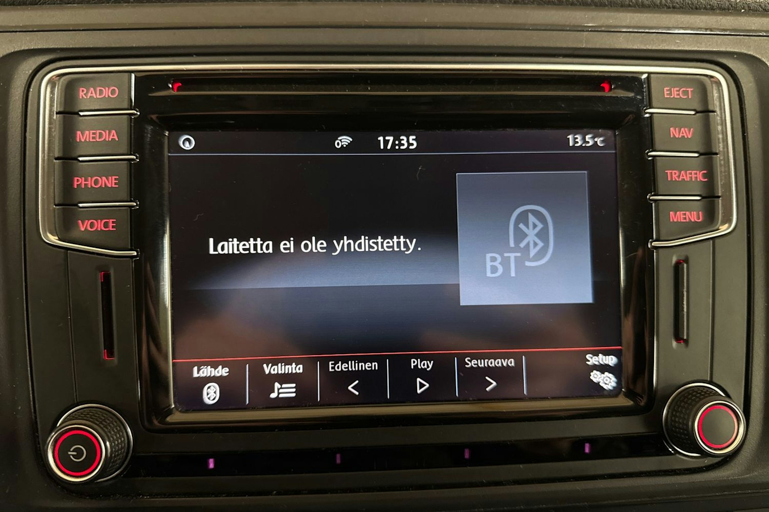 ruskea (beige) Volkswagen Transporter 2017 kuva 25.