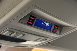 ruskea (beige) Volkswagen Transporter 2017 kuva 27.