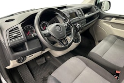 harmaa Volkswagen Transporter 2017 kuva 7.