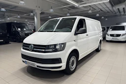 Valkoinen Volkswagen Transporter 2017 kuva 17.