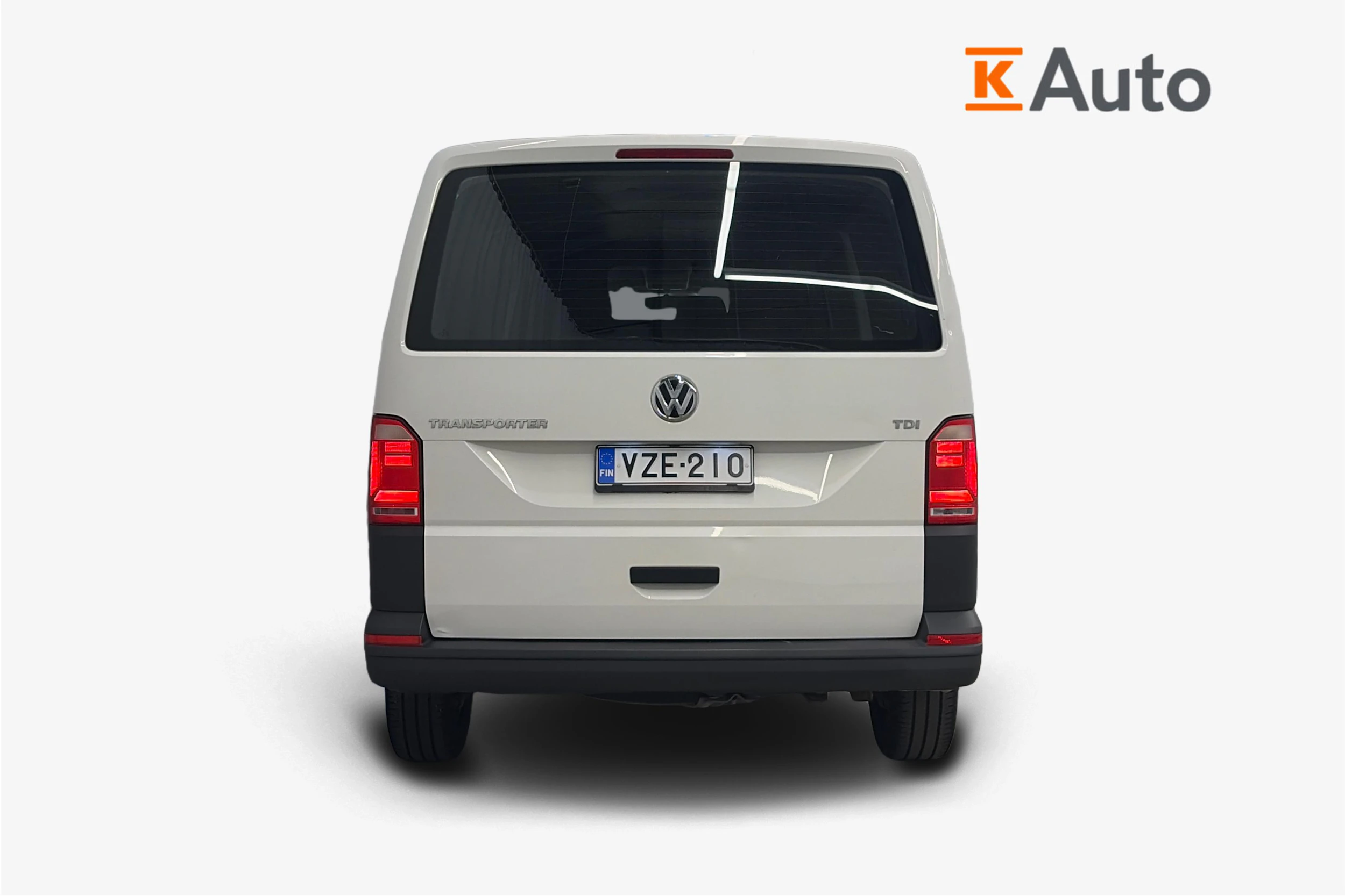 valkoinen Volkswagen Transporter 2017 kuva 3.