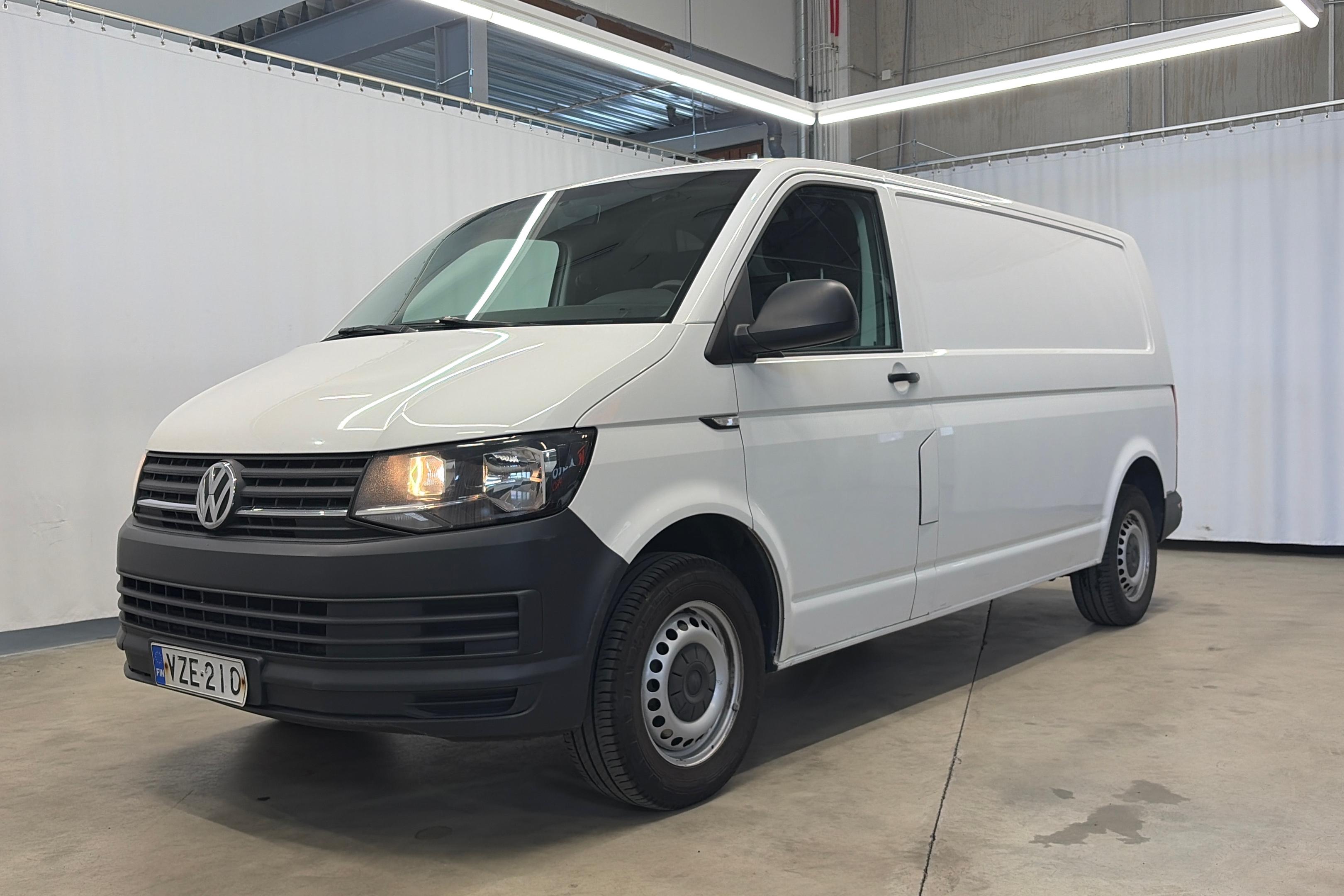 Volkswagen Transporter 2017, kuva 6/26