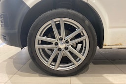 valkoinen Volkswagen Transporter 2017 kuva 11.