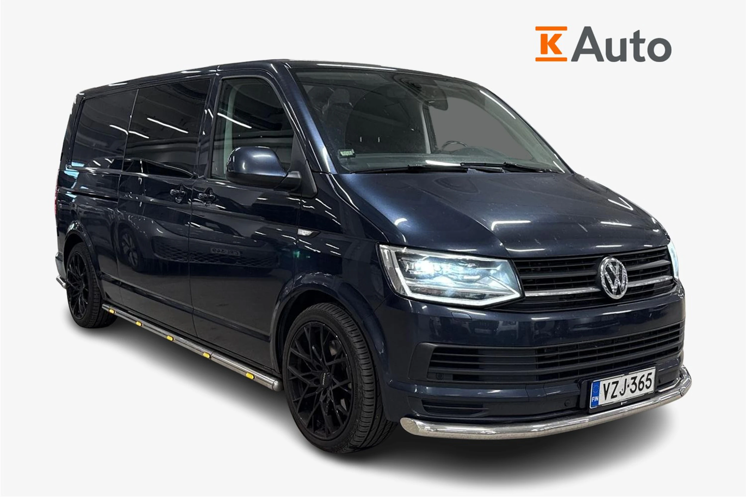 sininen Volkswagen Transporter 2017 kuva 1.