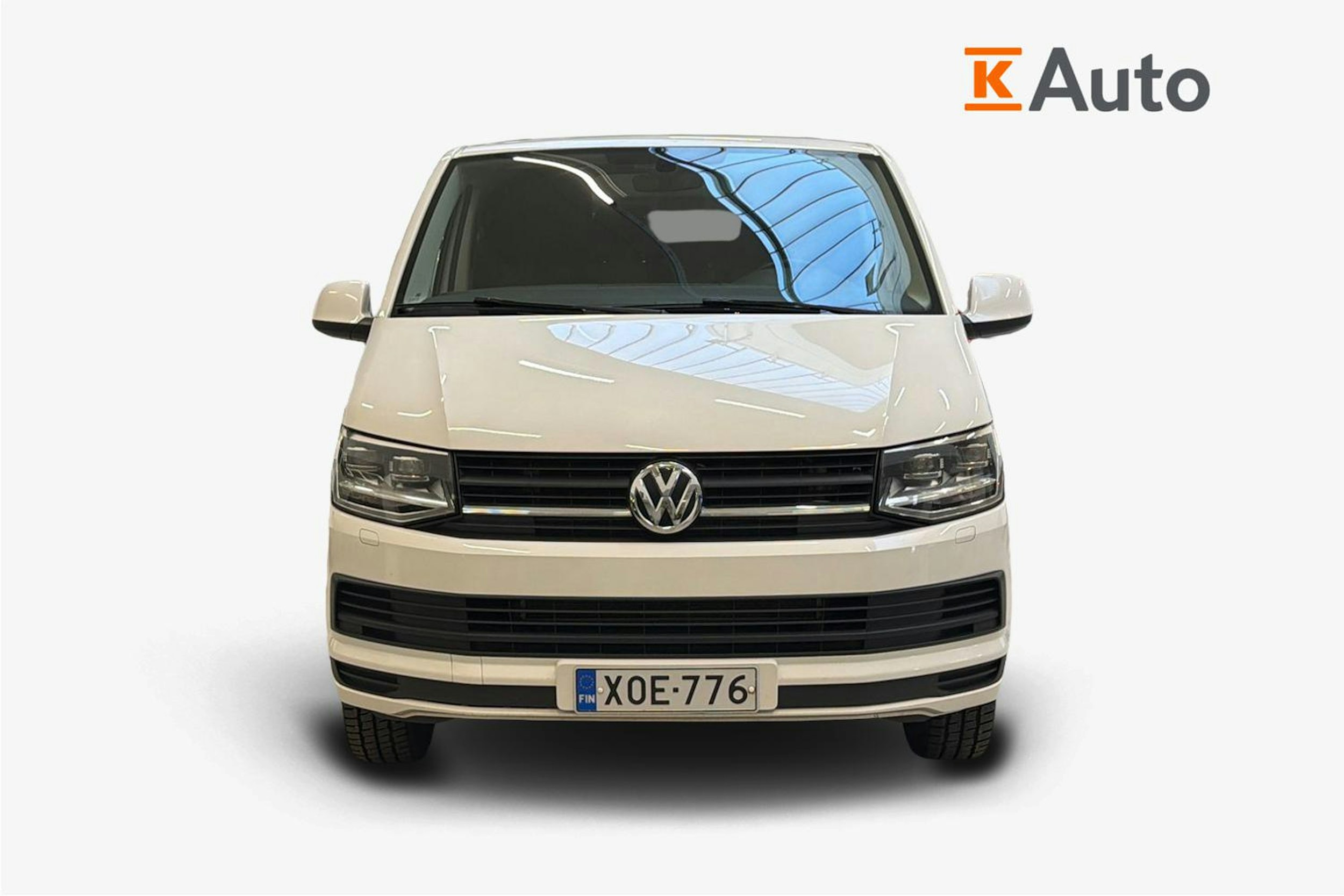valkoinen Volkswagen Transporter 2017 kuva 5.