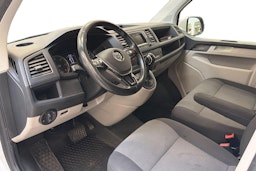 valkoinen Volkswagen Transporter 2017 kuva 8.