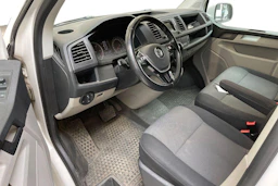 valkoinen Volkswagen Transporter 2017 kuva 3.