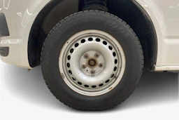 valkoinen Volkswagen Transporter 2017 kuva 8.