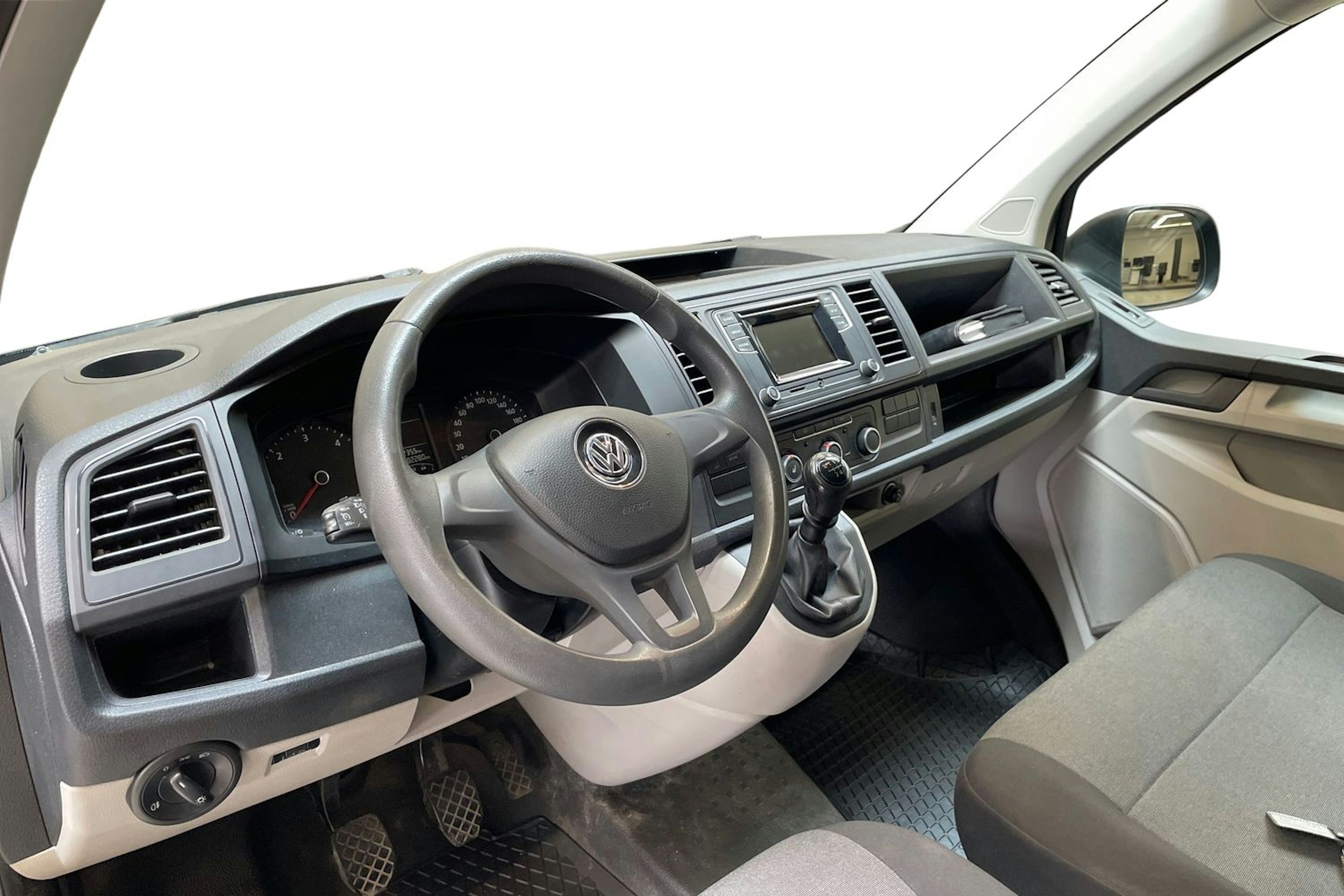 musta Volkswagen Transporter 2017 kuva 9.