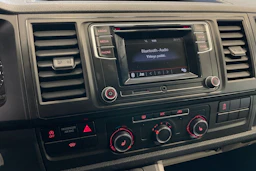 Valkoinen Volkswagen TRANSPORTER 2017 kuva 18.