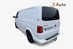 valkoinen Volkswagen Transporter 2017 kuva 2.