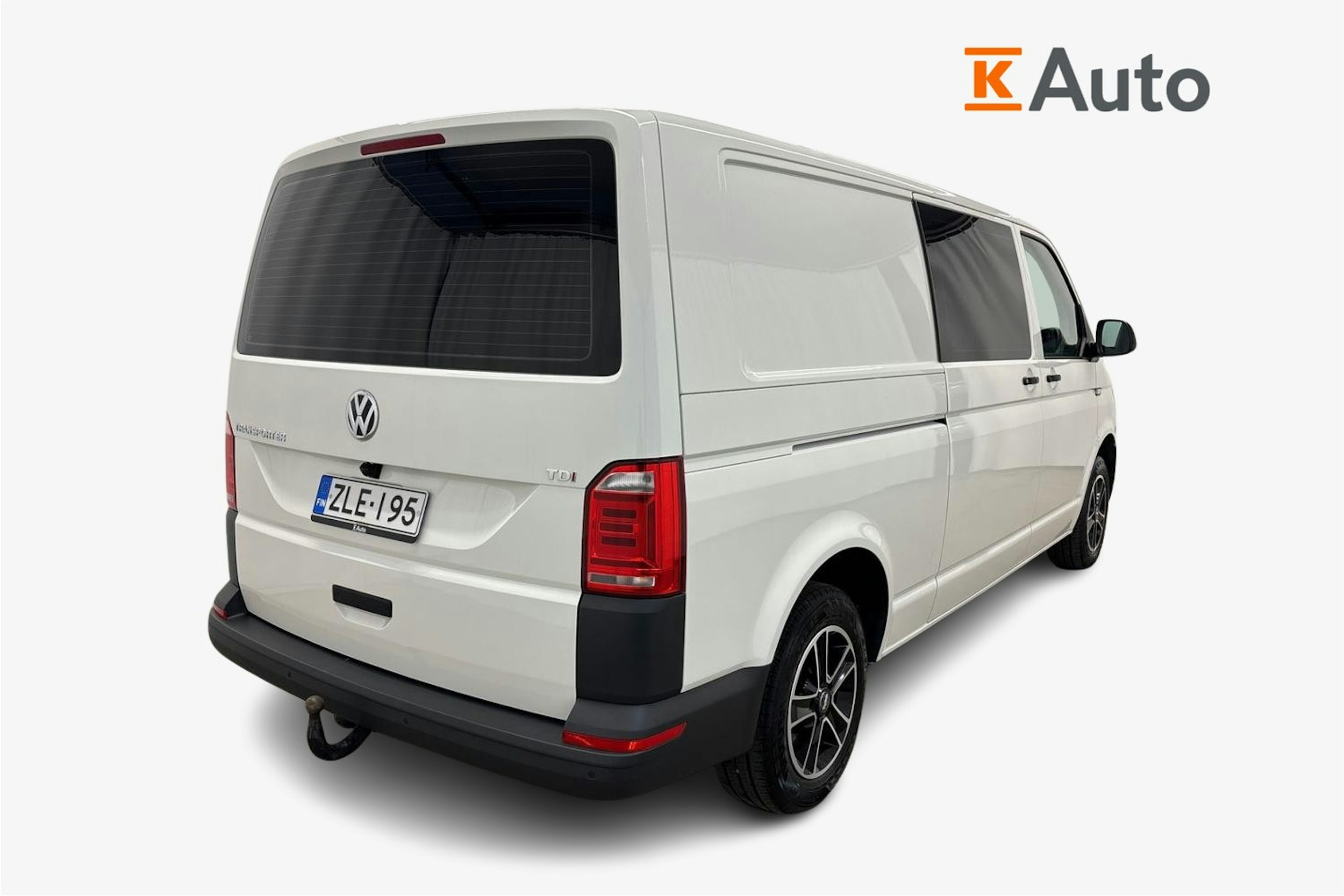 Valkoinen Volkswagen TRANSPORTER 2017 kuva 2.