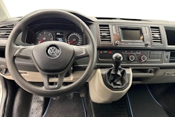 Valkoinen Volkswagen TRANSPORTER 2017 kuva 9.