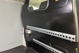 Valkoinen Volkswagen TRANSPORTER 2017 kuva 22.