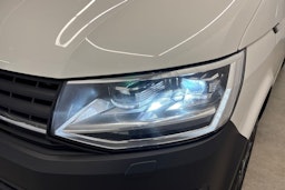 Valkoinen Volkswagen TRANSPORTER 2017 kuva 25.