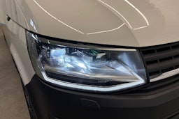 Valkoinen Volkswagen TRANSPORTER 2017 kuva 26.
