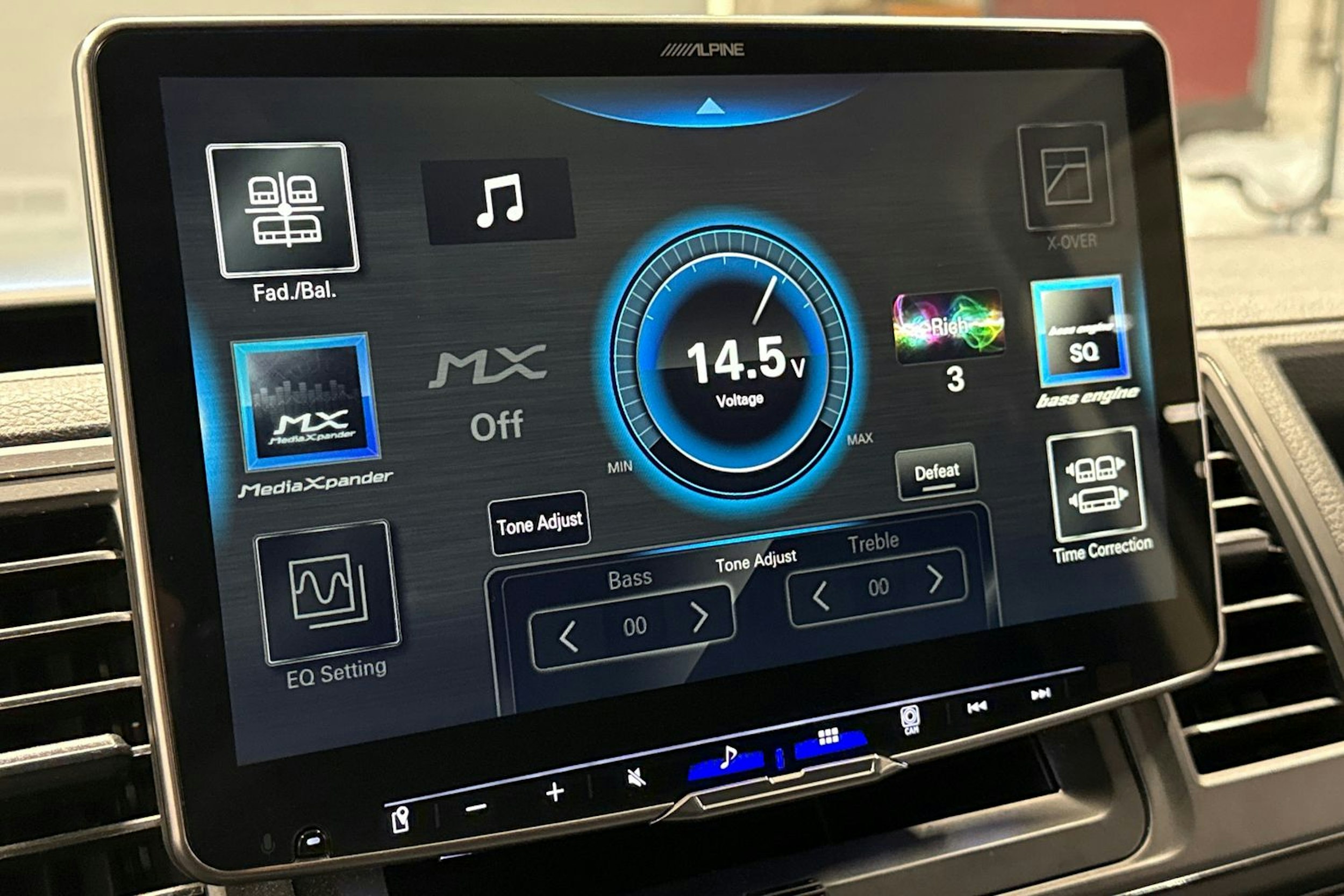 Ruskea (beige) Volkswagen TRANSPORTER 2017 kuva 23.