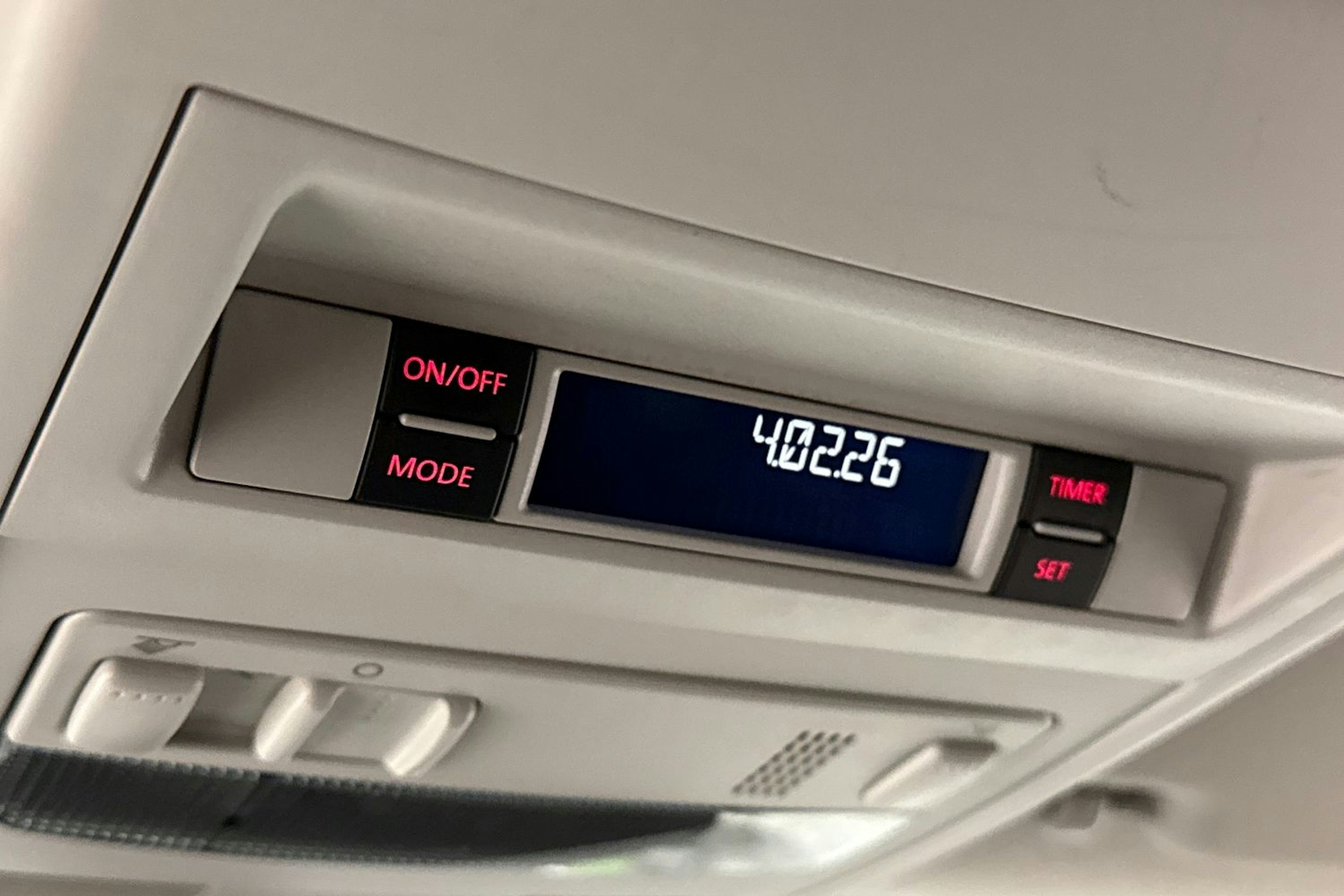 Ruskea (beige) Volkswagen TRANSPORTER 2017 kuva 24.