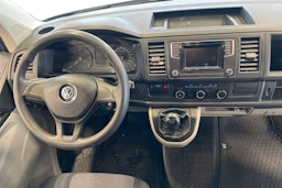sininen Volkswagen Transporter 2017 kuva 9.