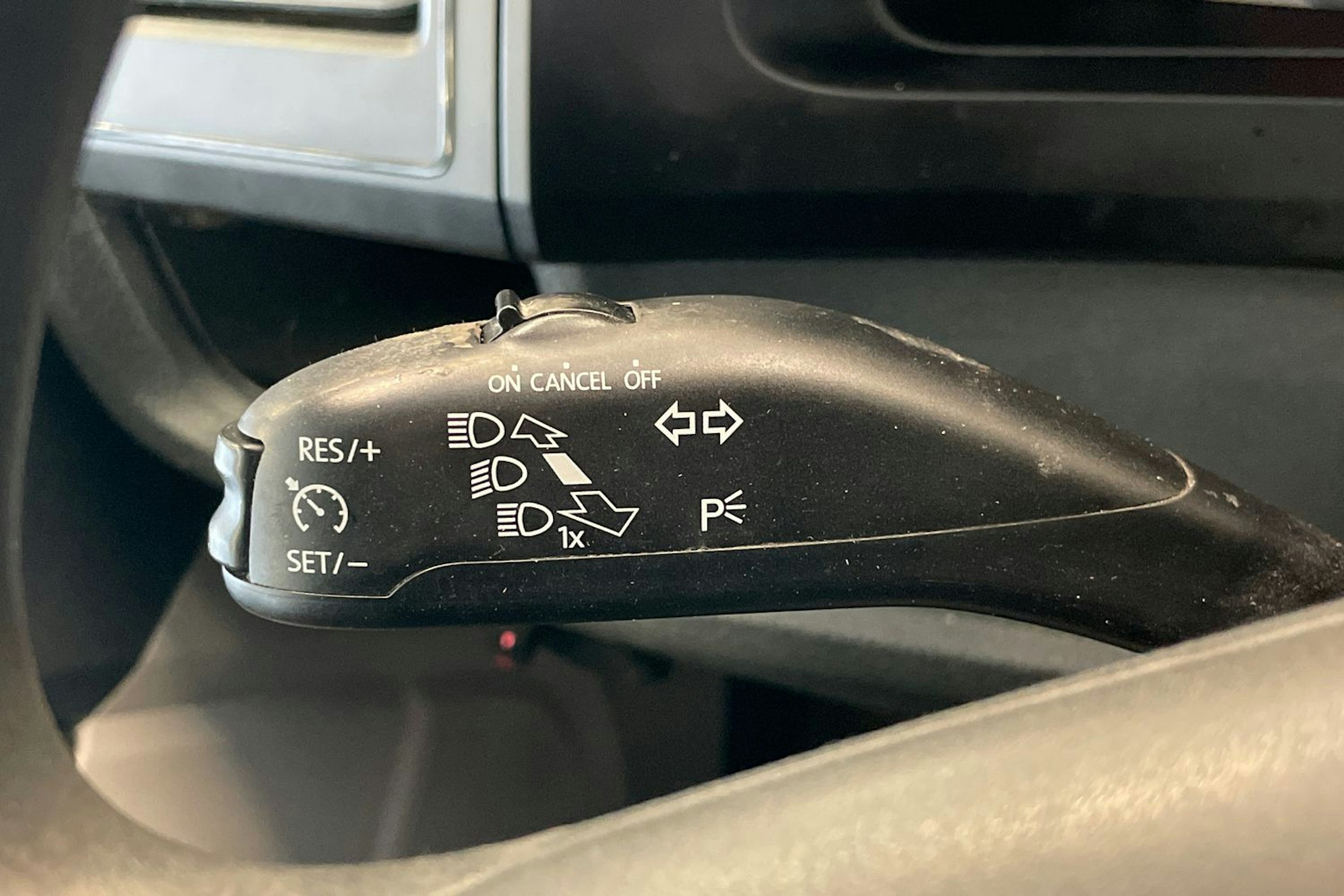 sininen Volkswagen Transporter 2017 kuva 17.