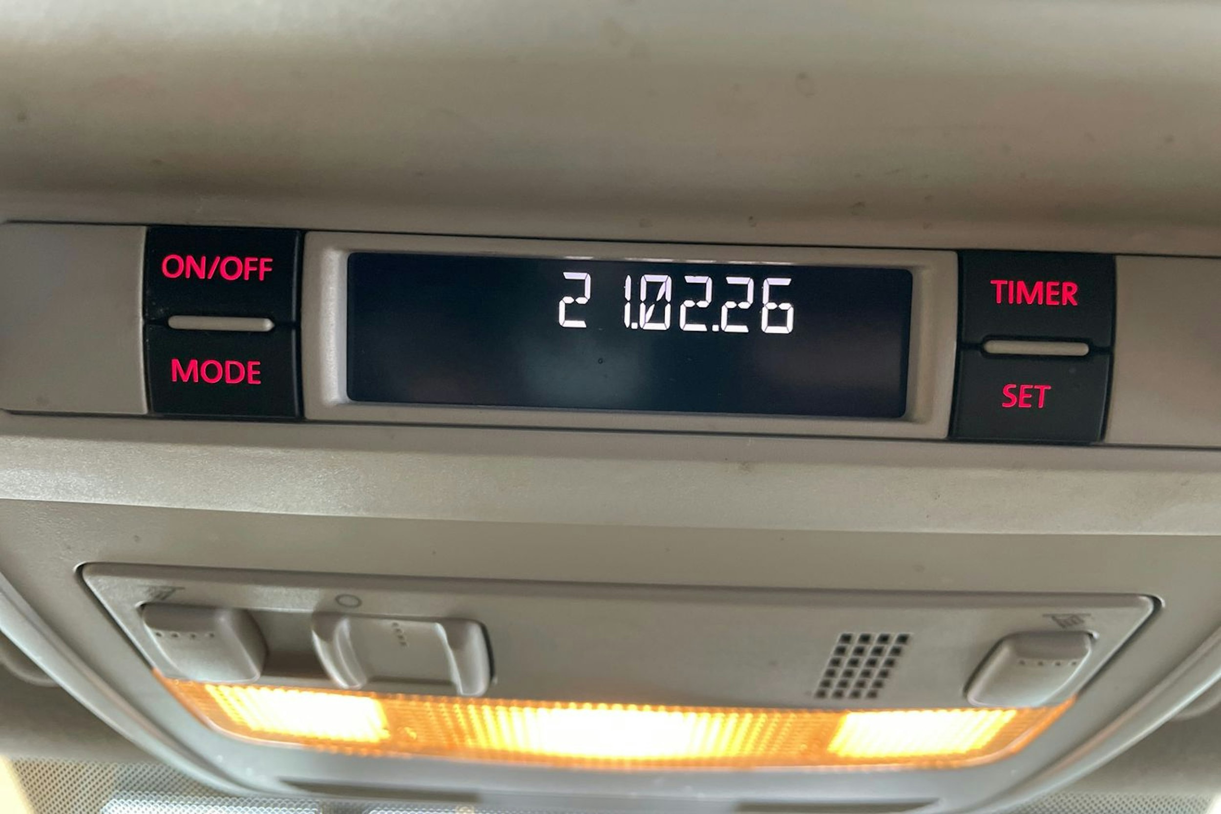 sininen Volkswagen Transporter 2017 kuva 22.