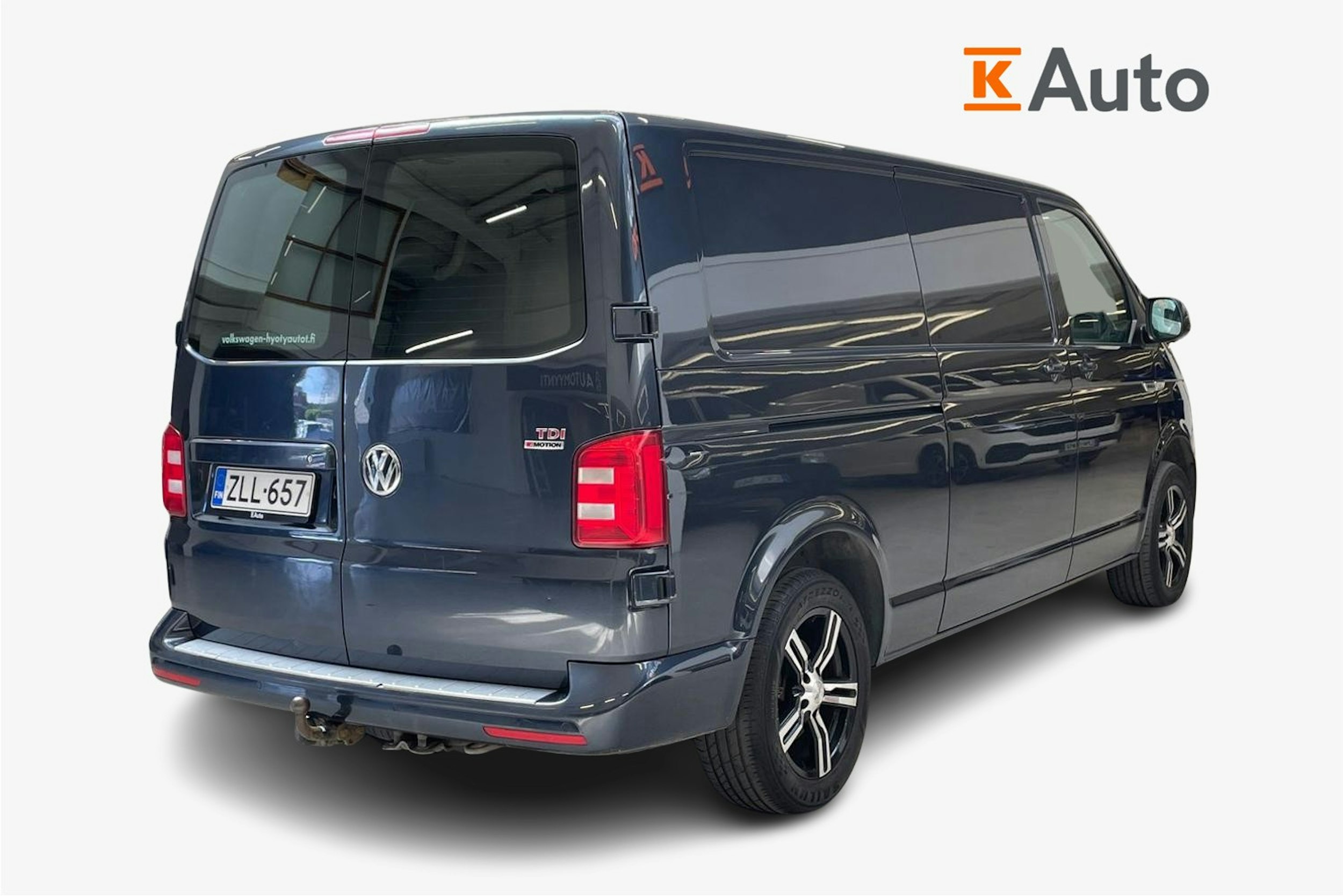sininen Volkswagen Transporter 2017 kuva 2.