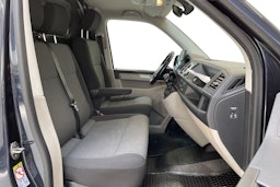 sininen Volkswagen Transporter 2017 kuva 10.