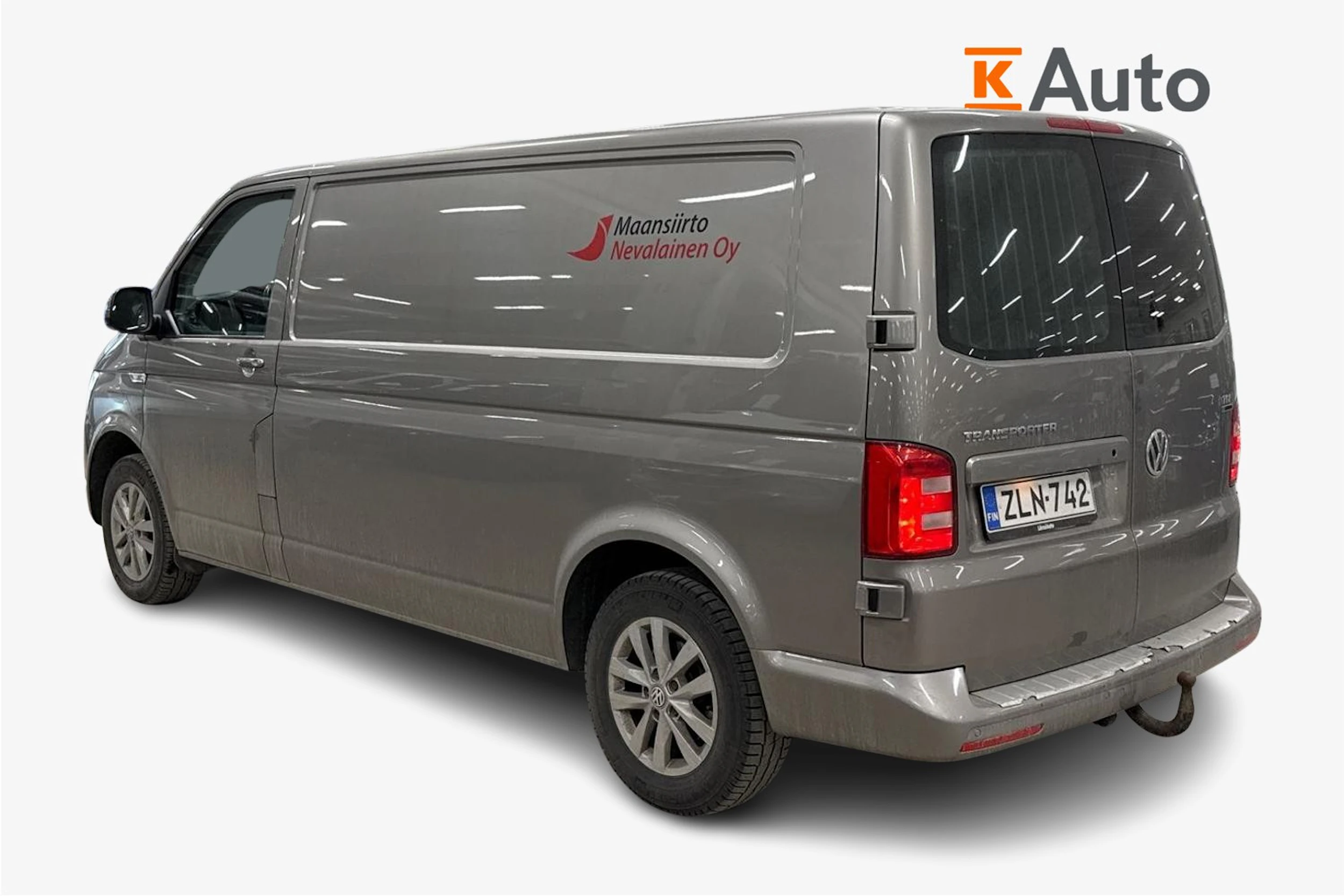 Ruskea (beige) Volkswagen TRANSPORTER 2017 kuva 2.