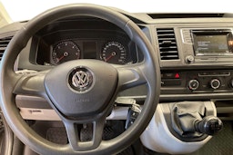 musta Volkswagen Transporter 2017 kuva 9.