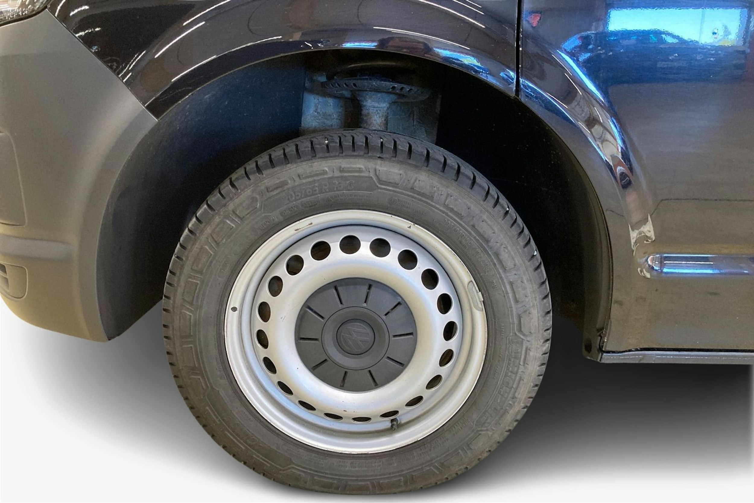 musta Volkswagen Transporter 2017 kuva 11.