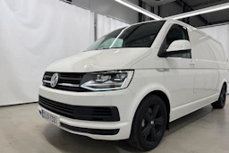 valkoinen Volkswagen Transporter 2017 kuva 30.