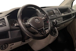 valkoinen Volkswagen Transporter 2017 kuva 9.