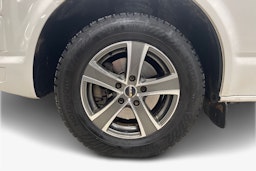 valkoinen Volkswagen Transporter 2017 kuva 12.