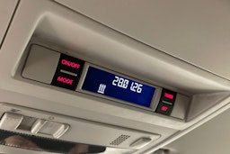 valkoinen Volkswagen Transporter 2017 kuva 29.