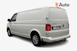 valkoinen Volkswagen Transporter 2018 kuva 2.