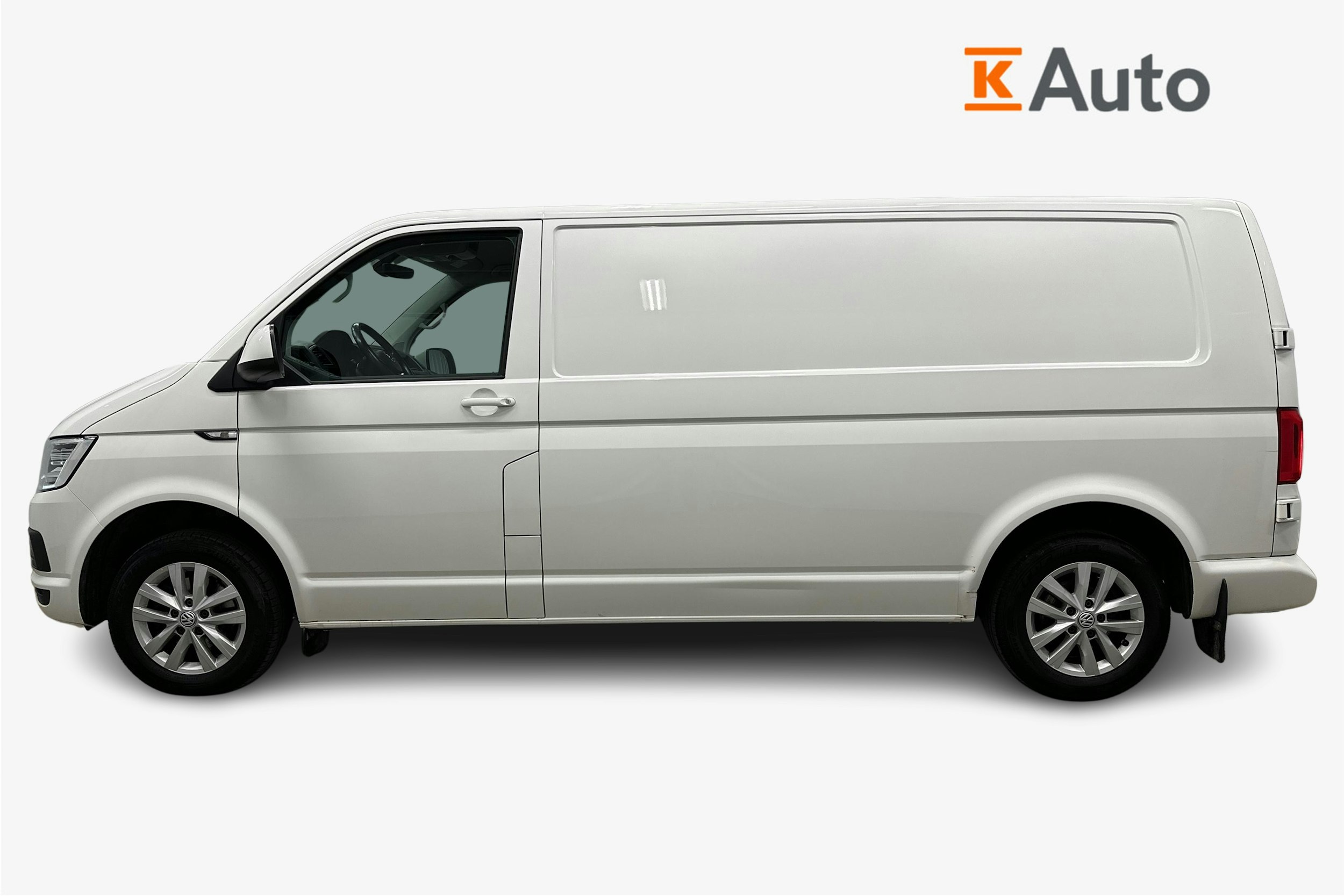valkoinen Volkswagen Transporter 2018 kuva 5.
